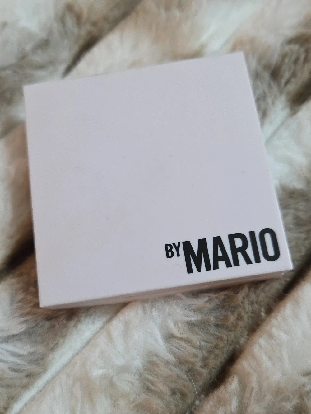 BY MARIO Compact Eye Makeup
